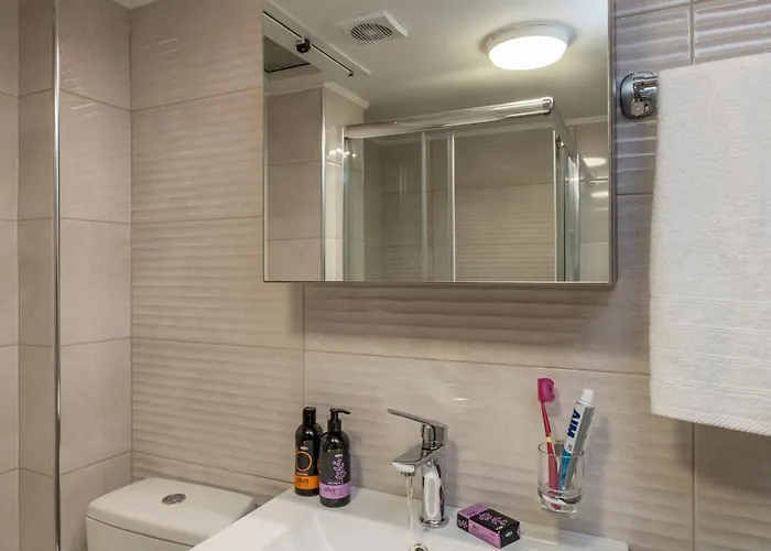 Tailor Made, 3-bedroom In Chania Apartment Chania (Crete)