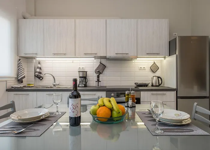 Tailor Made, 3-bedroom In Chania Apartment Chania (Crete)