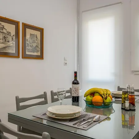 Daire Tailor Made, 3-bedroom In Chania